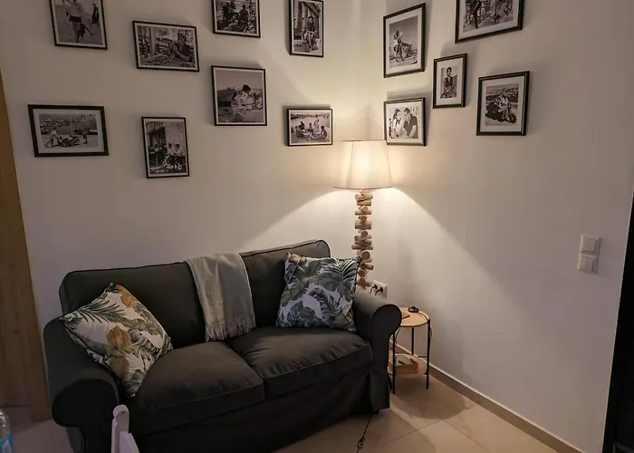 Almyros Garden House Villa *