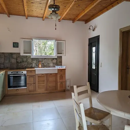 Almyros Garden House Vila *