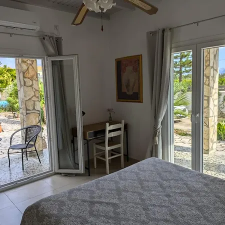 Almyros Garden House Вилла