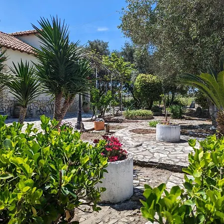 Villa Almyros Garden House Aharávi