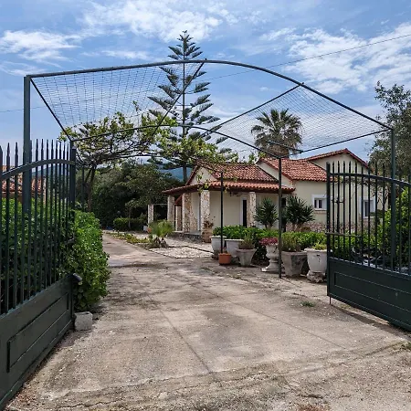 Villa Almyros Garden House *