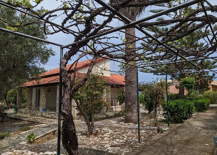Almyros Garden House Villa