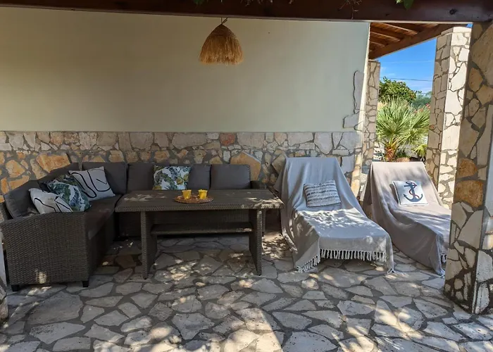 Villa Almyros Garden House *